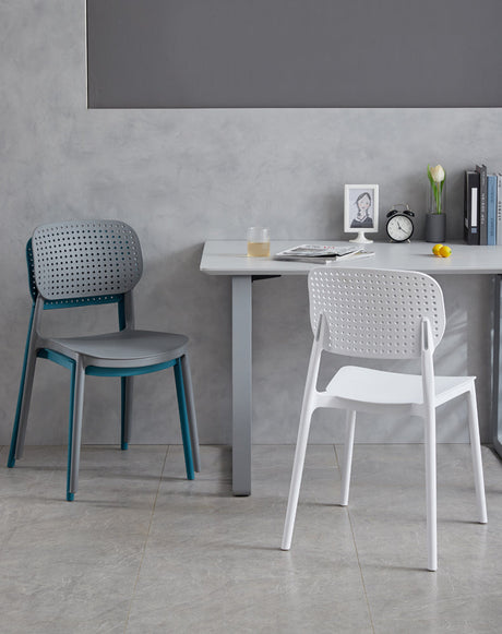 A&D Marcellus Stylish Thickened High Chair from A&D