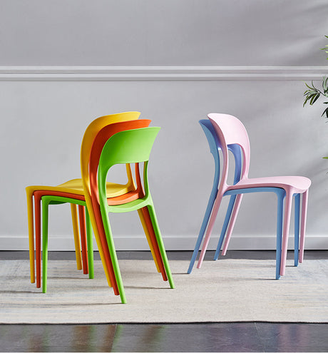 A&D Penelope Sleek Scandinavian Plastic High Chair from A&D