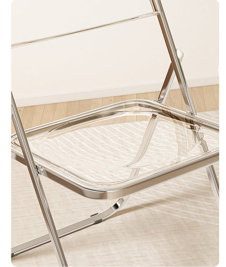 A&D Quimby Trendy Acrylic Highchair from A&D