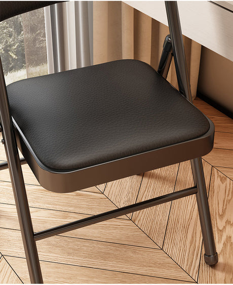 A&D Verity Ergonomic Portable Highchair from A&D