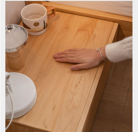 BAIYA SHUNAN Akiko Elegant Minimalist Tatami Bed from BAIYA SHUNAN