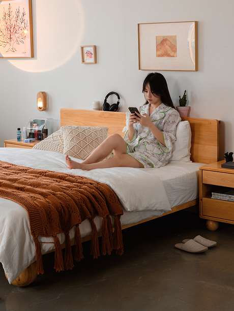 BAIYA SHUNAN Akira Elegant Pinewood Double Bed from BAIYA SHUNAN