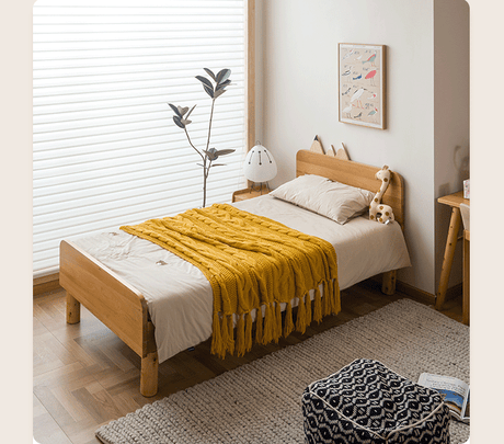 BAIYA SHUNAN Keisuke Minimalist Natural Wood Crib from BAIYA SHUNAN