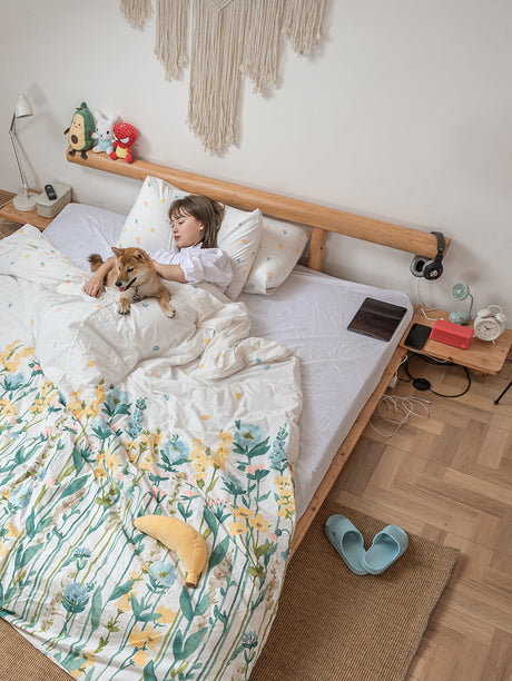 BAIYA SHUNAN Takashi Minimalist Solid Wood Double Bed from BAIYA SHUNAN