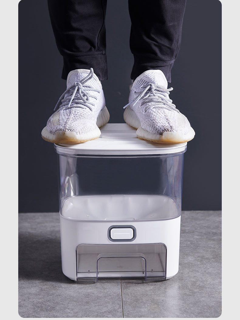 BOER Hokkaido Insect-Proof Moisture-Sealing Rice Container. from BOER