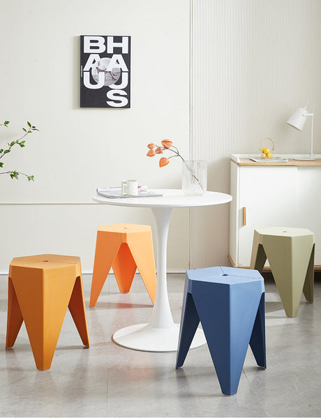CHENGXIN HOME Isolde Stackable Nordic Round Stool - Modern Dining Bench from CHENGXIN HOME