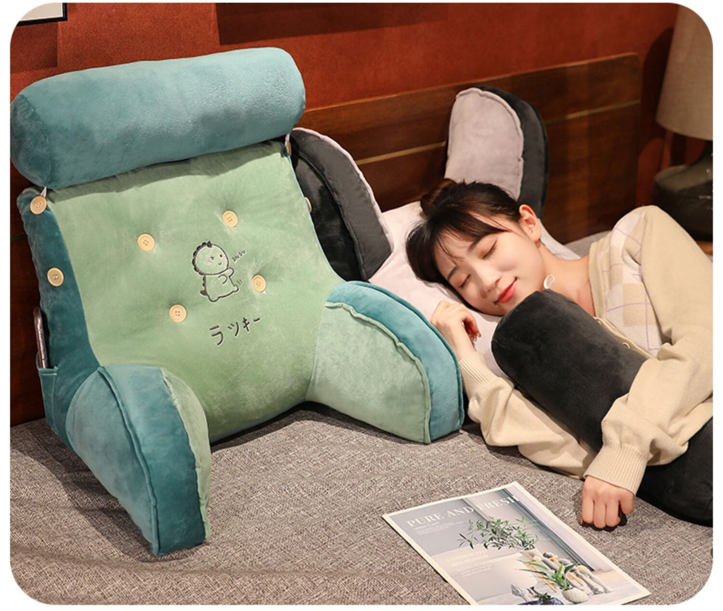 DANDELION Yamaguchi Comfortable Soft Bedside Mobile Pillow from DANDELION