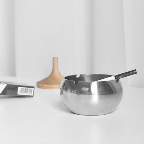 EPIUS Marcellus Elegant Windproof Steel Ashtray from EPIUS