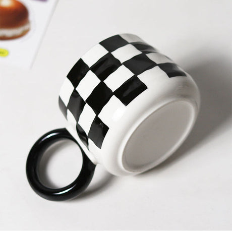 EPIUS Seraphina Elegant Checkered Coffee Cup from EPIUS