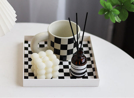 EPIUS Takamori Sleek Nordic Checkered Tablet Storage Disk from EPIUS