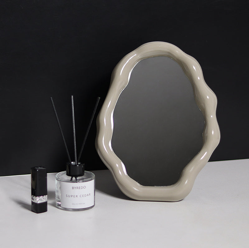 EPIUS Zephyra Glamorous Scandinavian Furniture Dressing Table from EPIUS