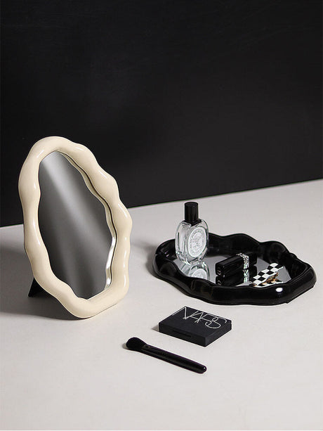 EPIUS Zephyra Glamorous Scandinavian Furniture Dressing Table from EPIUS