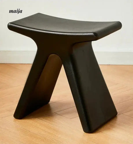 Pastel Shoe Changing Bench from maija