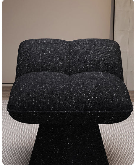 FANMINGDI Elowen Cream Chic Stylish Makeup Stool from FANMINGDI