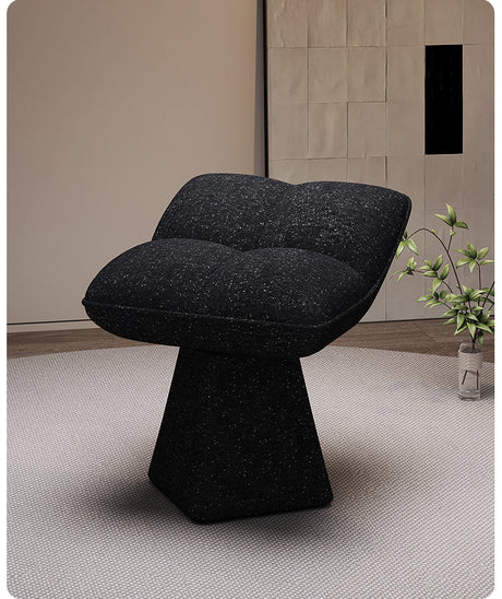 FANMINGDI Elowen Cream Chic Stylish Makeup Stool from FANMINGDI