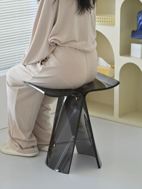 FANYU Lysandra Stylish Modern Butterfly Bar Chair from FANYU