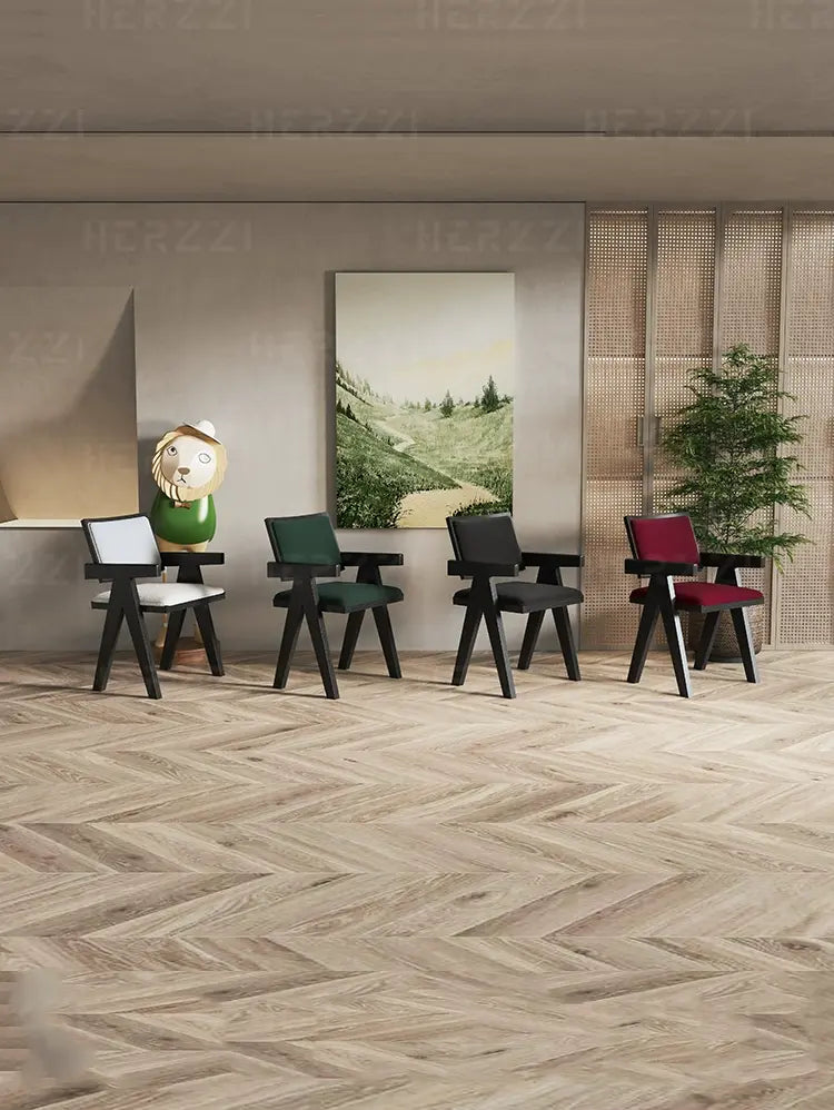 HERZZI Amaryllis Vintage Solid Wood Dining Chair - Antique Style with Armrests from HERZZI