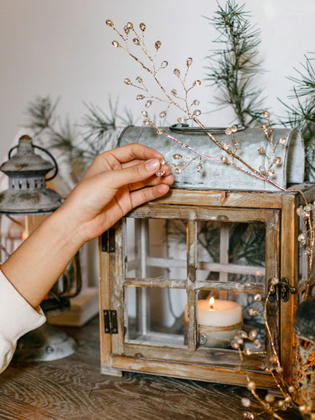 JUHAN Aisling Elegant Acrylic Christmas Decor from JUHAN