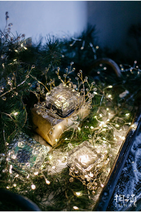 JUHAN Aisling Elegant Acrylic Christmas Decor from JUHAN