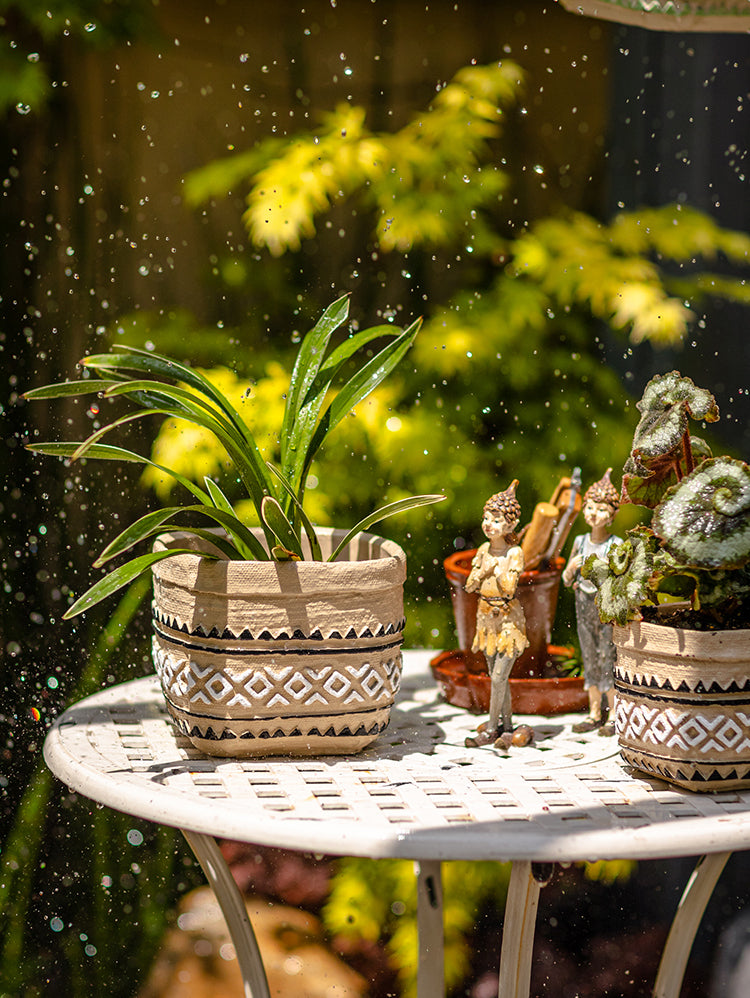 JUHAN Aisling Retro Geometric Pattern Flower Pot from JUHAN