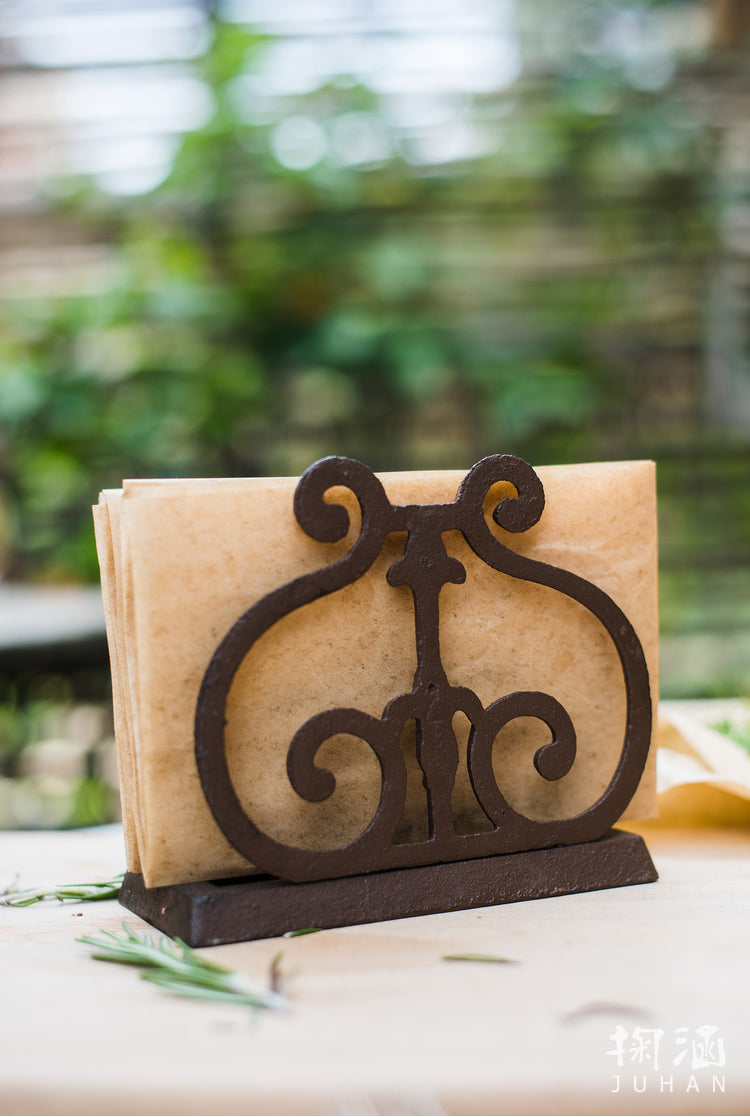JUHAN Aizawa Vintage Cast Iron Paper Towel Stand from JUHAN