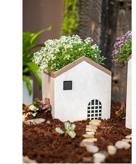 JUHAN Akihiko Retro Floral Creative Plant Lamp for Gazebo from JUHAN