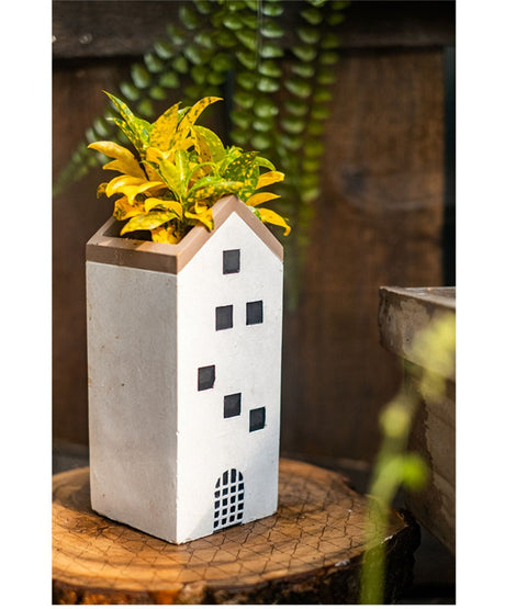 JUHAN Akihiko Retro Floral Creative Plant Lamp for Gazebo from JUHAN
