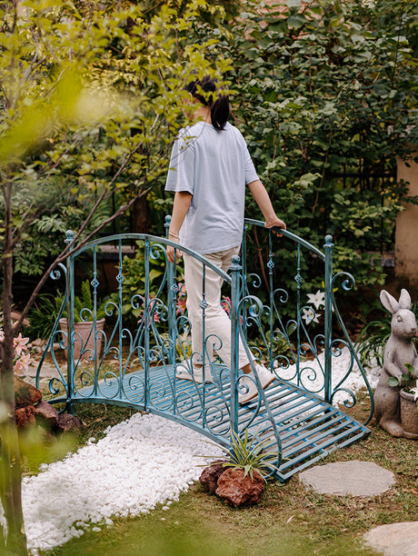 JUHAN Akira Vintage American Style Gazebo Decorations from JUHAN