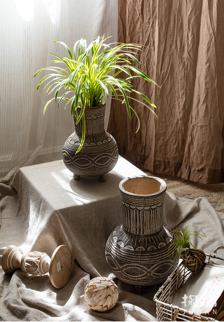 JUHAN Alhambra Rustic Vintage Ceramic Flowerpot from JUHAN