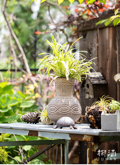 JUHAN Alhambra Rustic Vintage Ceramic Flowerpot from JUHAN