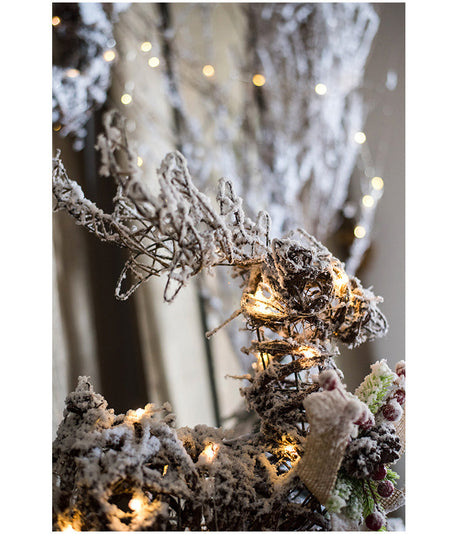 JUHAN Elowen Festive Heart-Shaped Wall Ring Decor from JUHAN