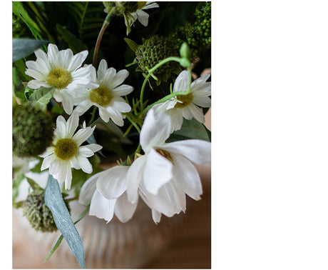 JUHAN Elsdon Elegant Faux Floral Bouquet Decor from JUHAN