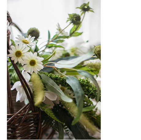 JUHAN Elsdon Elegant Faux Floral Bouquet Decor from JUHAN