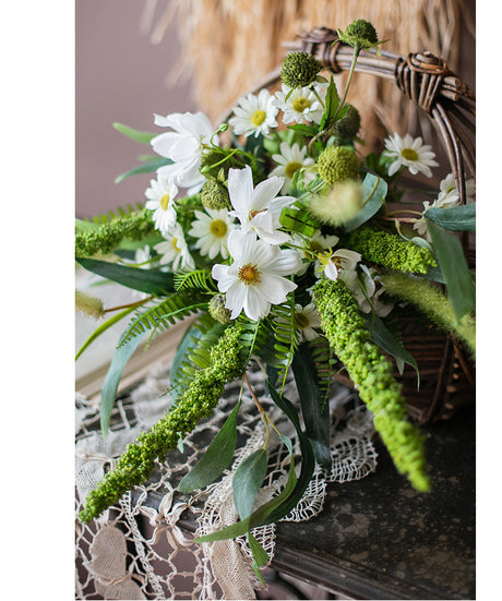 JUHAN Elsdon Elegant Faux Floral Bouquet Decor from JUHAN
