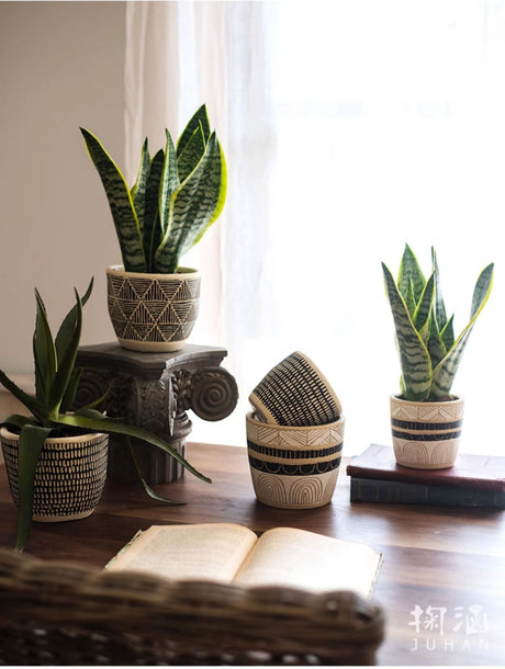 JUHAN Isolde Chic Geometric Cement Flowerpot from JUHAN