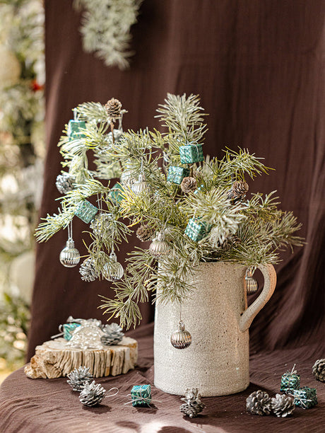 JUHAN Isolde Festive Decorative Pendant Set Layout from JUHAN