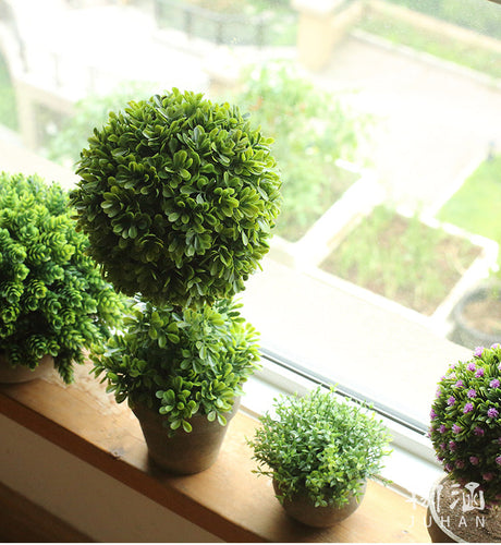 JUHAN Isolde Lush Greenery Decorative Potted Plant from JUHAN