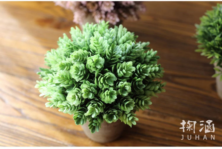 JUHAN Isolde Lush Greenery Decorative Potted Plant from JUHAN