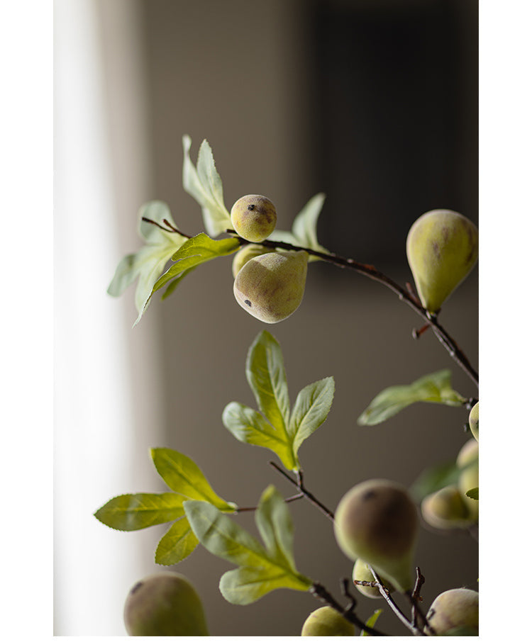 JUHAN Isolde Lush Vibrant Floral Arrangement Decor from JUHAN