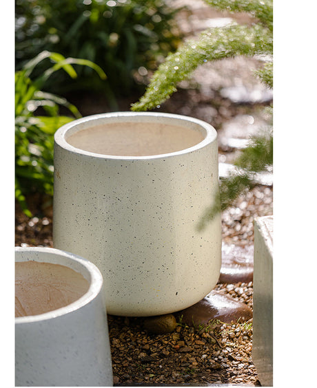 JUHAN Kintaro Modern Nordic Large-Caliber Flowerpot from JUHAN