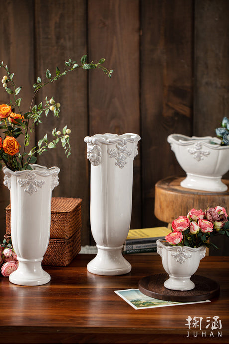 JUHAN Lysandra Vintage Floral Elegant Flowerpot Decorations from JUHAN