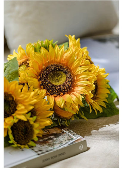 JUHAN Marisol Vibrant Silk Flower Bundles from JUHAN