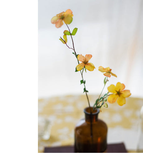 JUHAN Marisol Vibrant Simulation Floral Desktop Swing Decoration from JUHAN