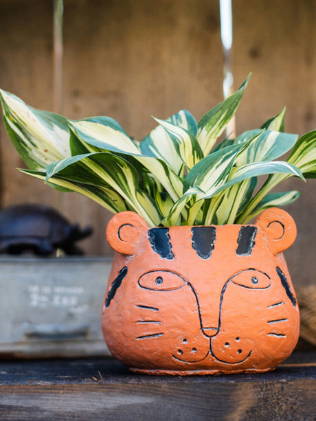 JUHAN Mireille Artistic Floral Clay Flowerpot Decor from JUHAN