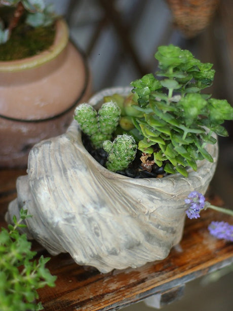 JUHAN Serafina Retro Flowerpot Creative Jewelry Scandinavian Decorations from JUHAN