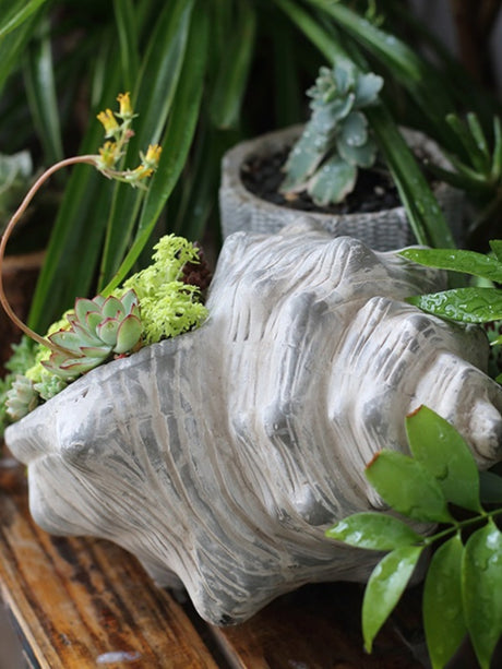 JUHAN Serafina Retro Flowerpot Creative Jewelry Scandinavian Decorations from JUHAN