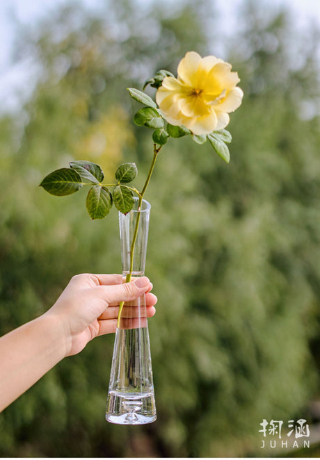 JUHAN Soren Minimalist Elegant Small Bottle - Scandinavian Jewelry Hydrosol from JUHAN