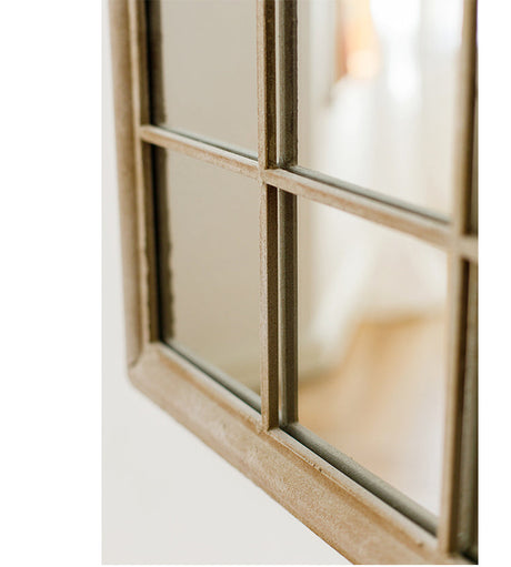 JUHAN Tamsin Elegant Vintage Floor Mirror from JUHAN