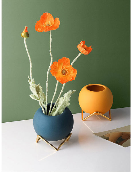 LIVETAI Aisling Modern Scandinavian Aesthetic Flower Pot Decoration from LIVETAI