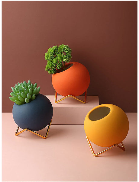 LIVETAI Aisling Modern Scandinavian Aesthetic Flower Pot Decoration from LIVETAI